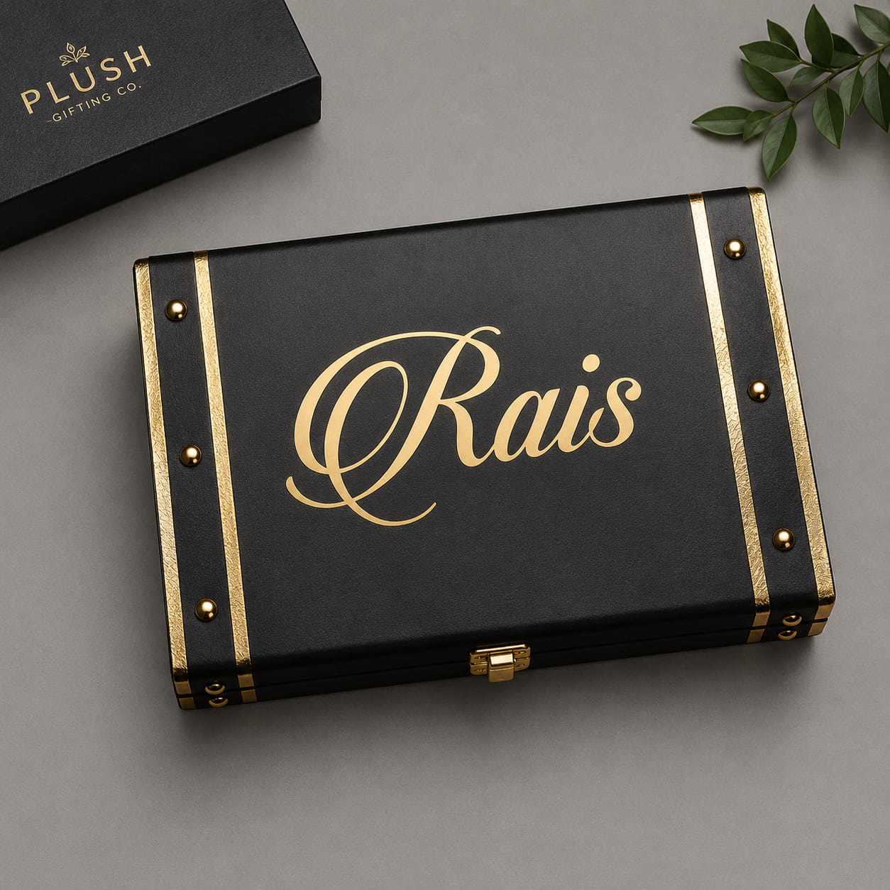 Personalized Luxury Trunk Gift Hamper with customized trunk box, passport cover, men's wallet, mini wallet, leather keychain and premium pen.
