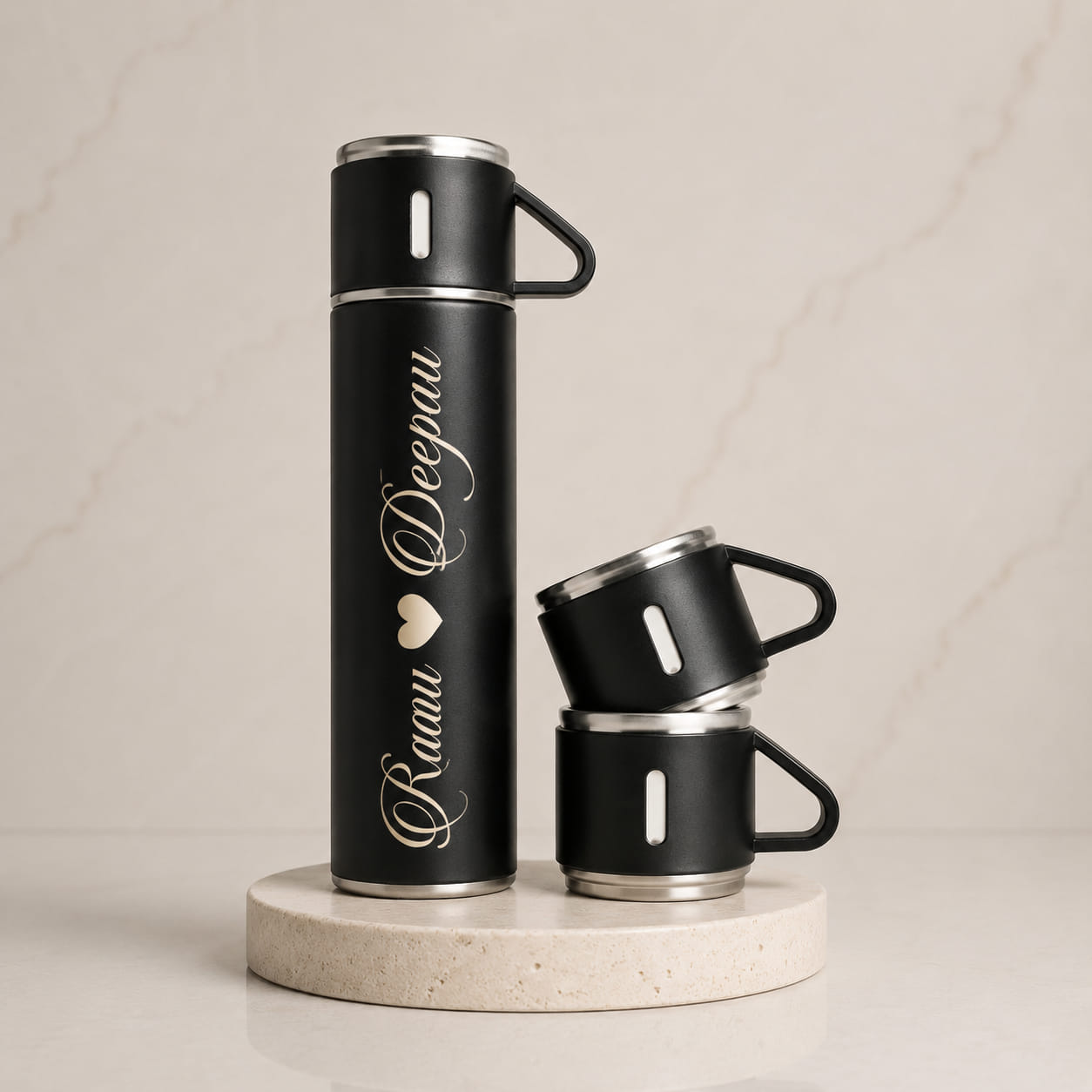Personalized vacuum insulated flask gift set with 3 cups and custom name.