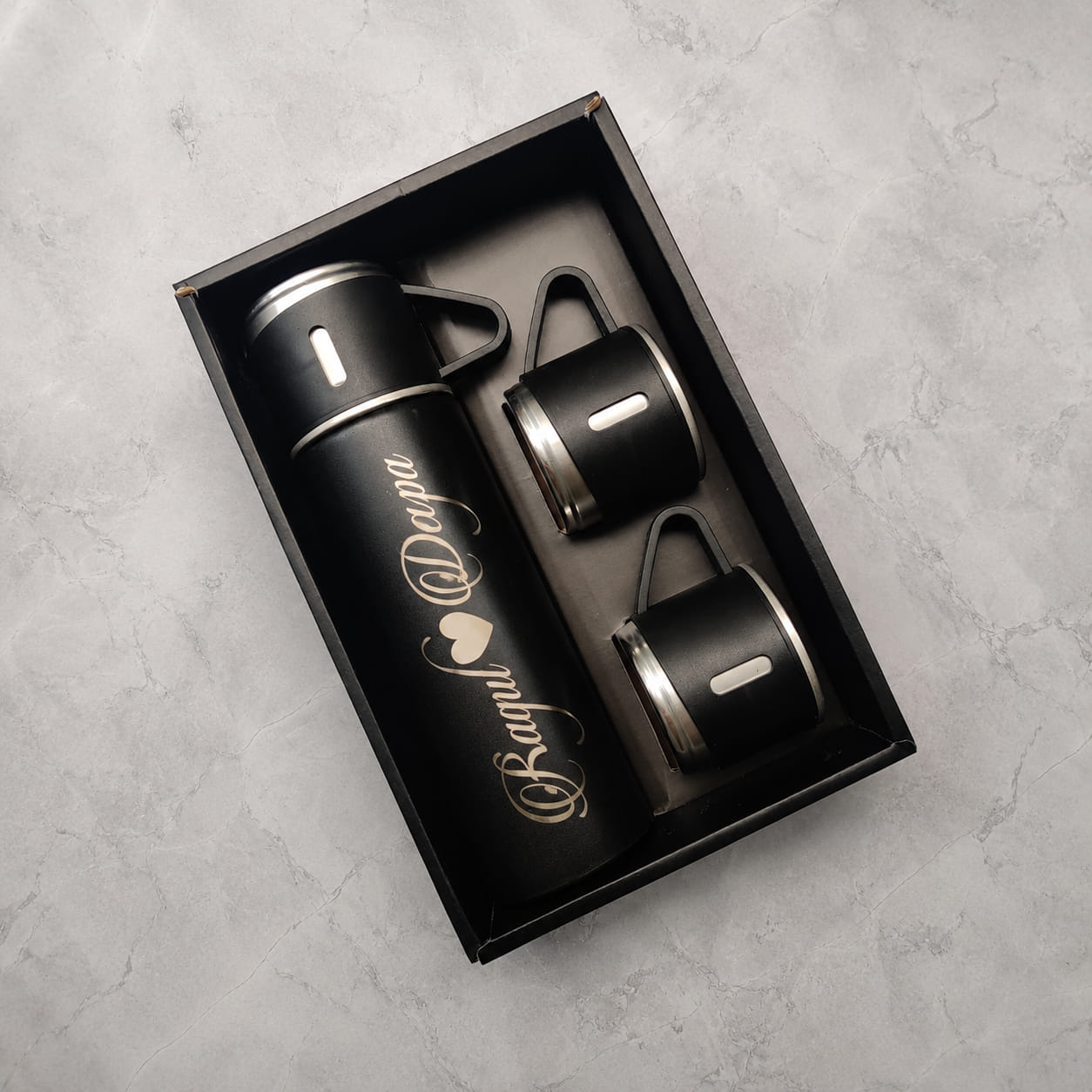 Personalized Vacuum Flask Gift Set with 3 Cups